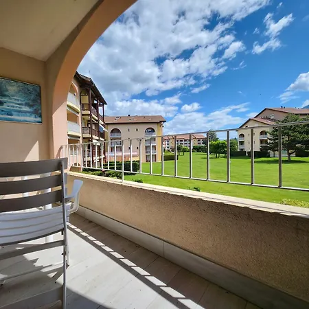 Lumineux Et Calme - Sejour Bien-etre Aux Bains De Appartement